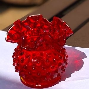 Small red Fenton hobnail vase